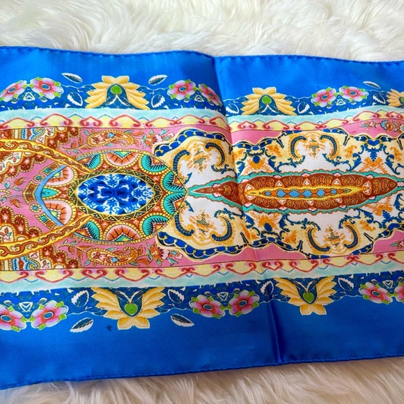 Etro Silk Azure Floral Jewel Scarf - Picture 8 of 9